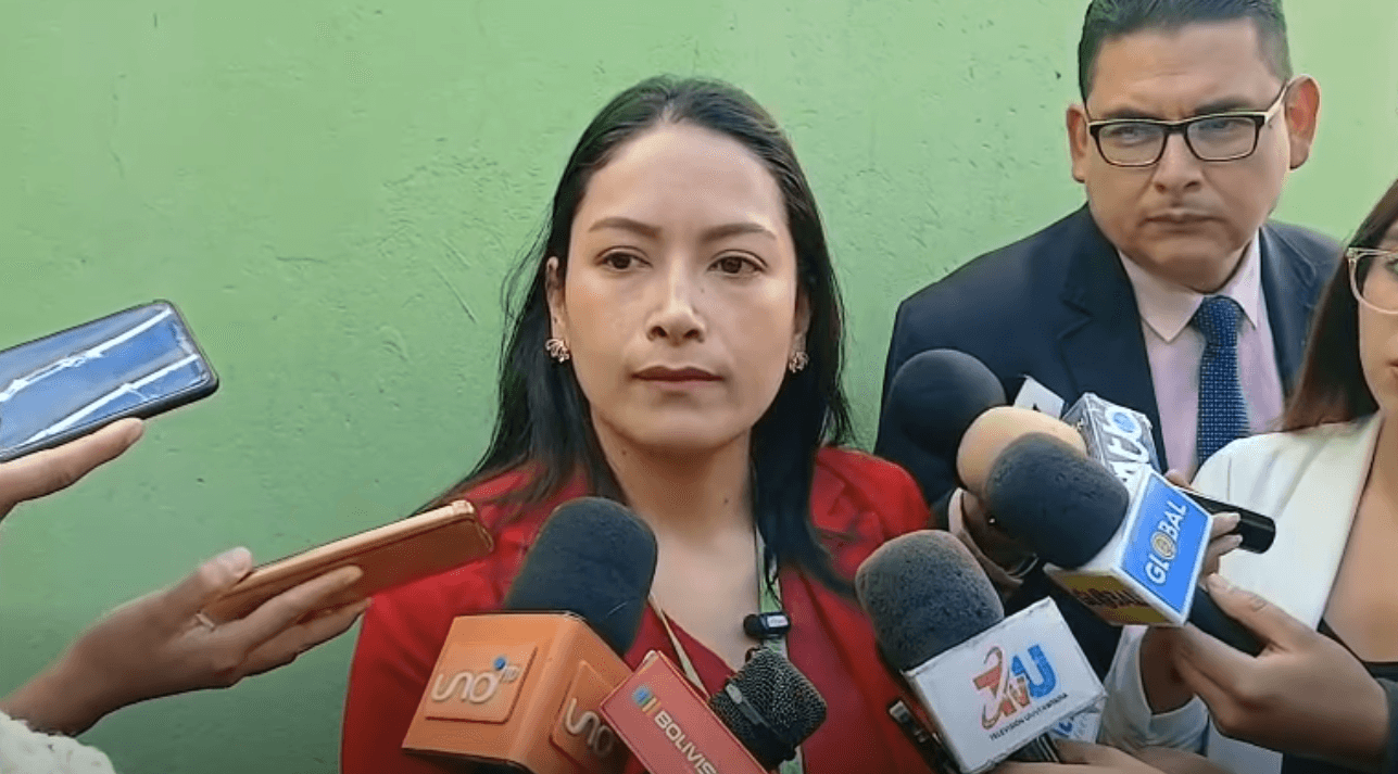 Ordenan detención preventiva para dos jóvenes por vender galletas con marihuana en Sucre