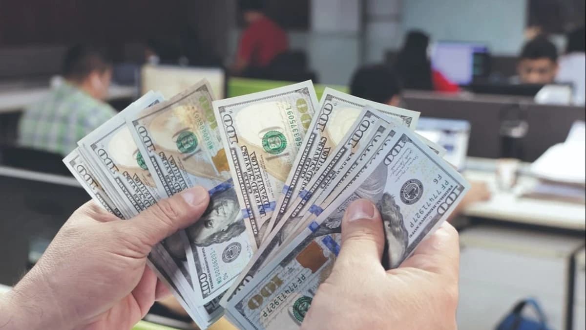 Pese a determinaciones del BCB, el dólar sigue en subida