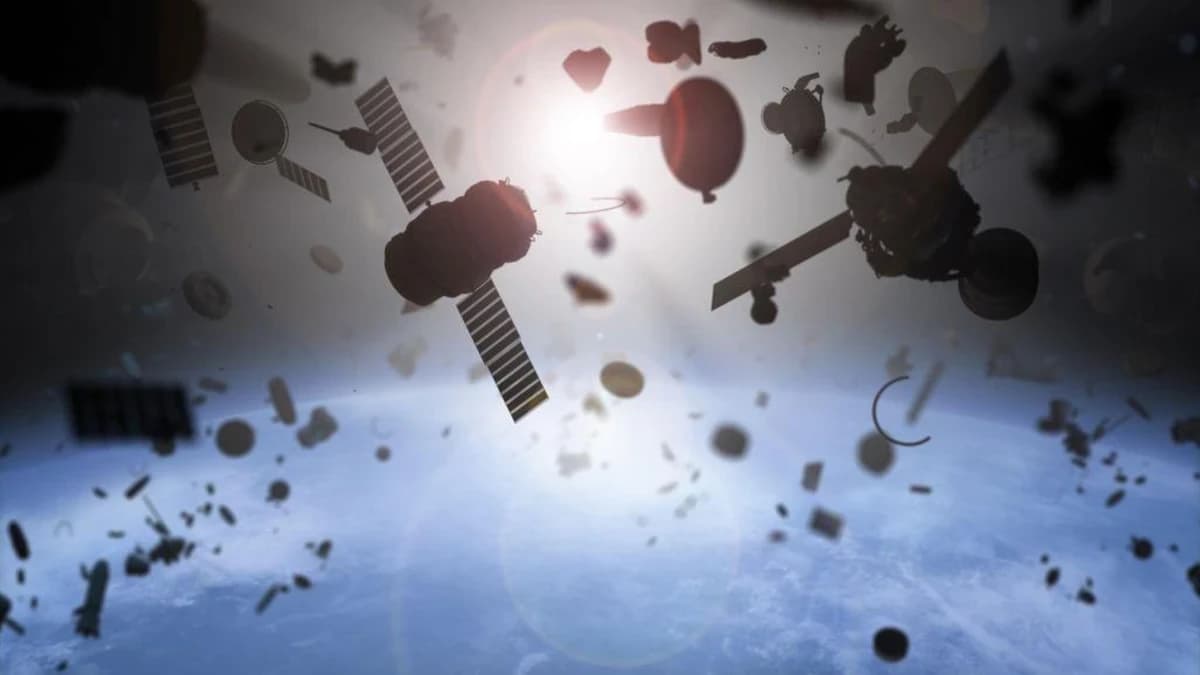 Qué se sabe del arma que EEUU dice que desplegó en el espacio