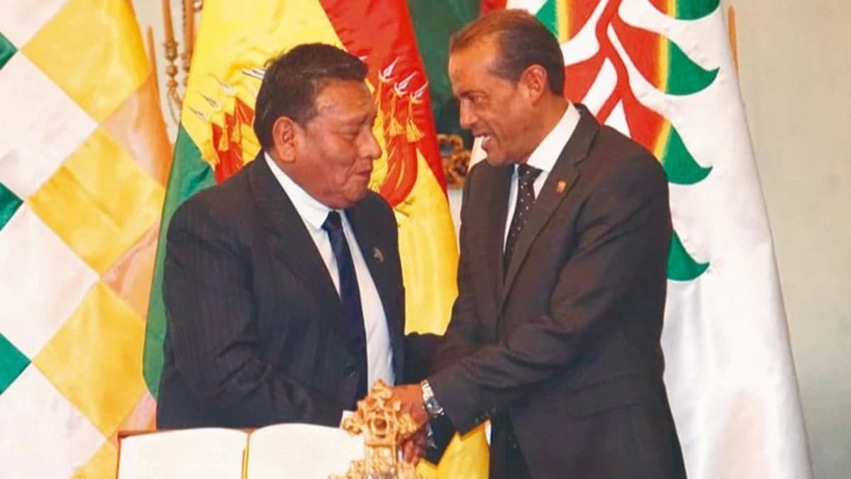 Camacho se va a Paraguay como el primer embajador designado en la era de Paz