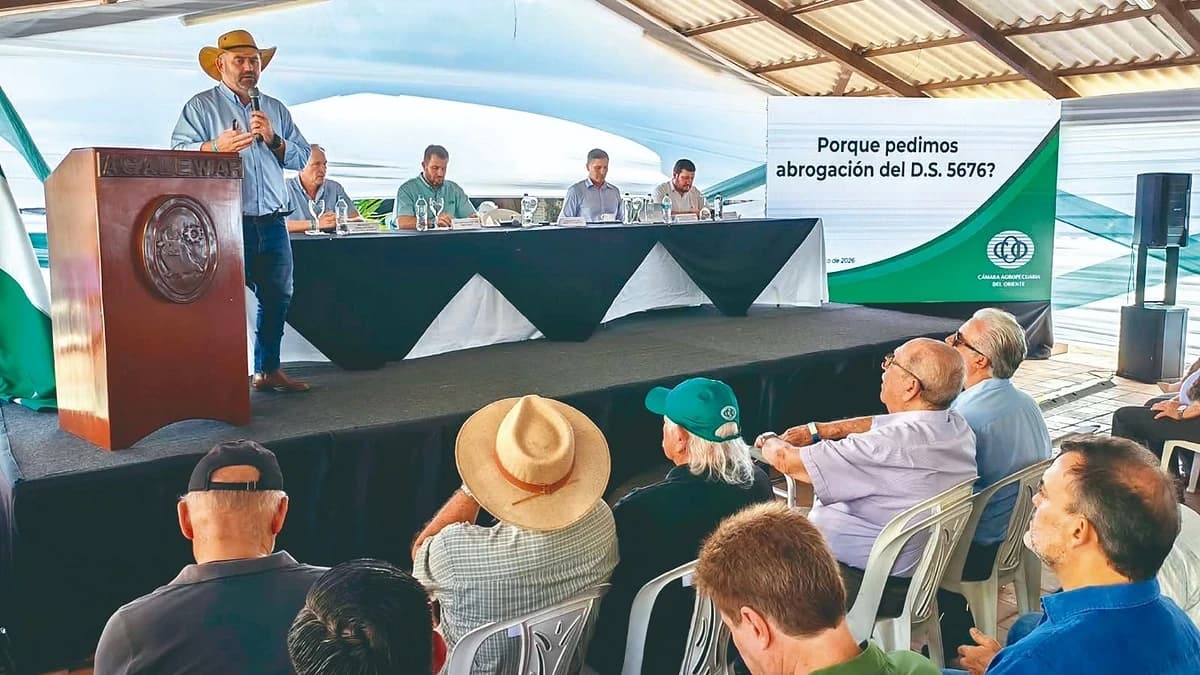 Agro da ultimátum: si no se abroga el DS 5676, irá a una Asamblea de la Cruceñidad