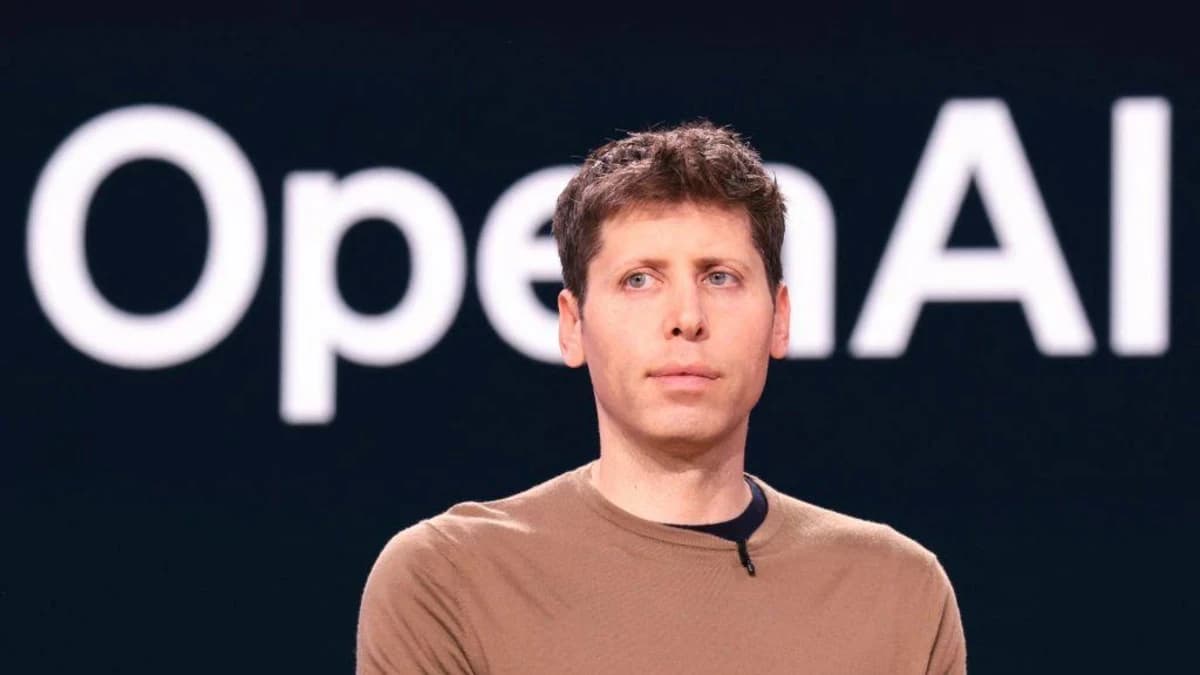Por qué el jefe de OpenAI pide que confiemos en la empresas de IA a pesar de que el mundo "tiene razón en sentir miedo"